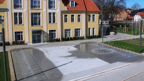 Brunnenmeisterei Weimar, Schreier, Bad Langensalza Jahnplatz Düsenfläche mit Beleuchtung