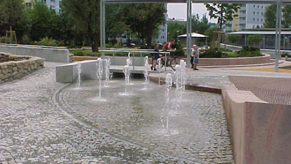 Jena Lobdepark mit einprogrammierten Wasserspiel