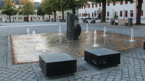 Marienberg Markt Düsenfläche mit Beleuchtung